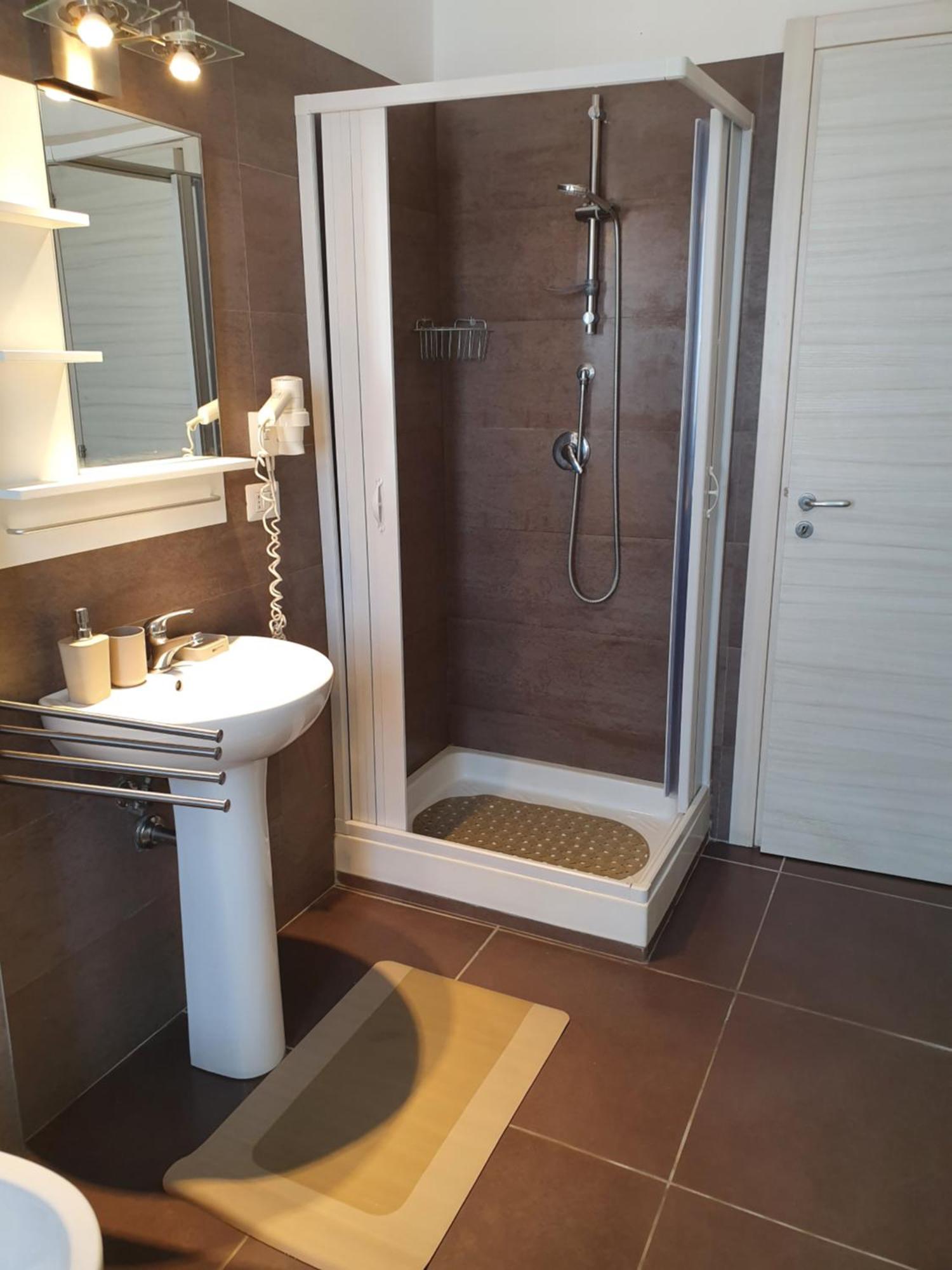 4Rooms Guest House Free Wi-Fi Salerno Zewnętrze zdjęcie