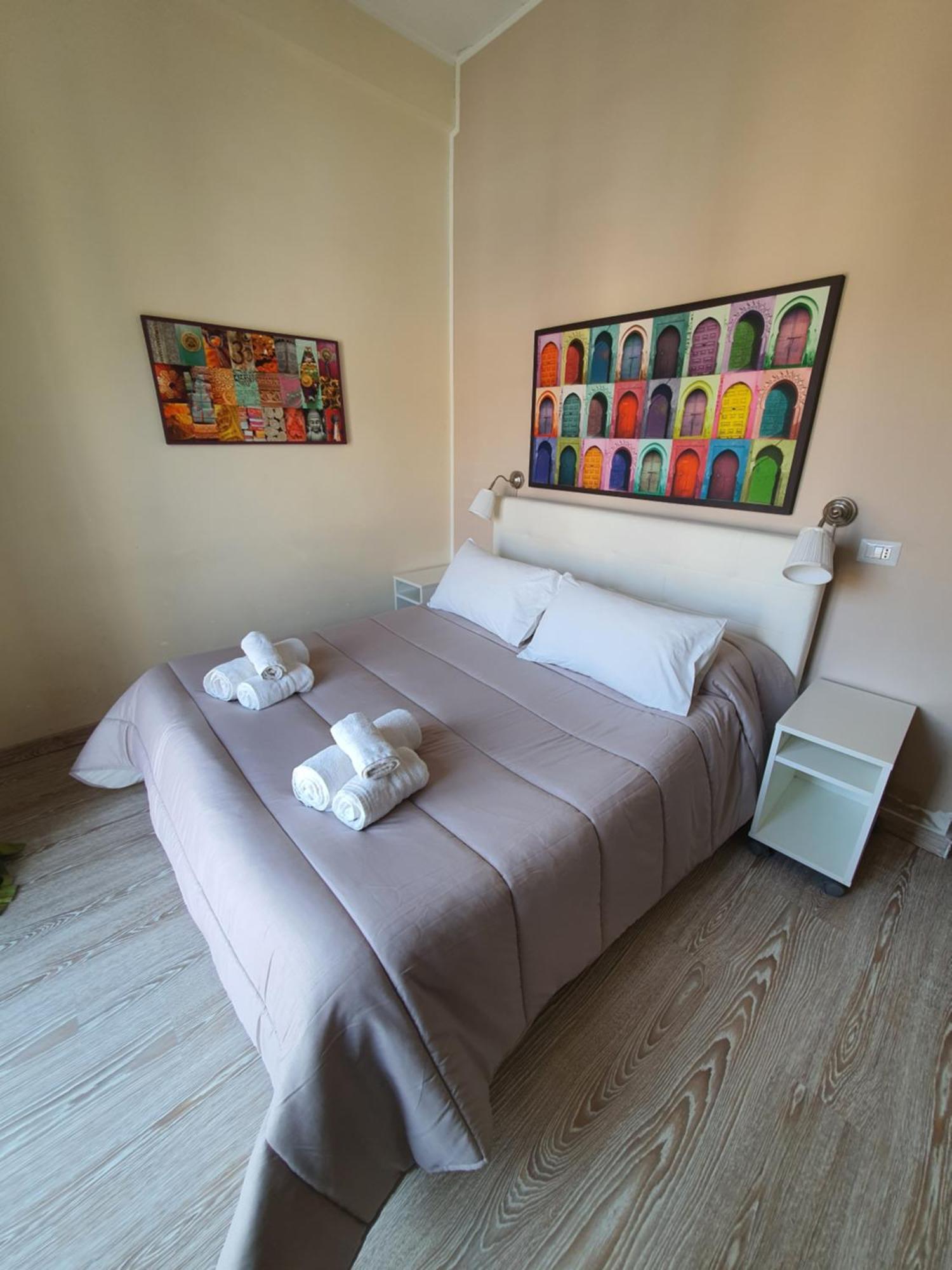 4Rooms Guest House Free Wi-Fi Salerno Zewnętrze zdjęcie